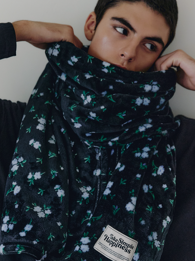 플라워 블랙 멜로우 극세사 멀티 머플러