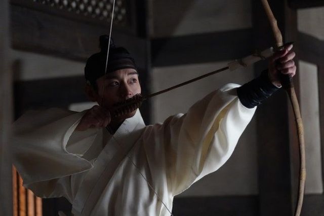 영화 〈왕과 사는 남자〉