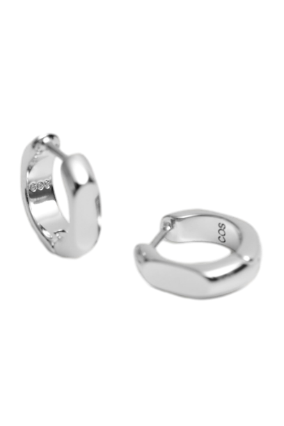 스컬프티드 미니 후프 이어링