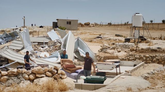 영화 〈노 어더 랜드〉