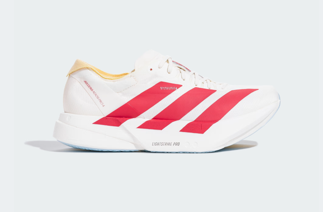 아디제로 아디오스 프로 4 M