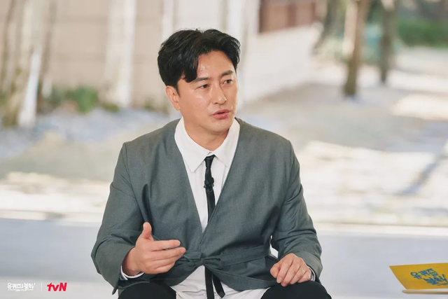 tvN 〈유 퀴즈 온 더 블럭〉에 출연한 안정환