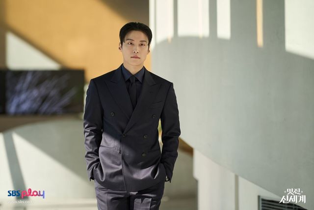 〈멋진 신세계〉 스틸컷 