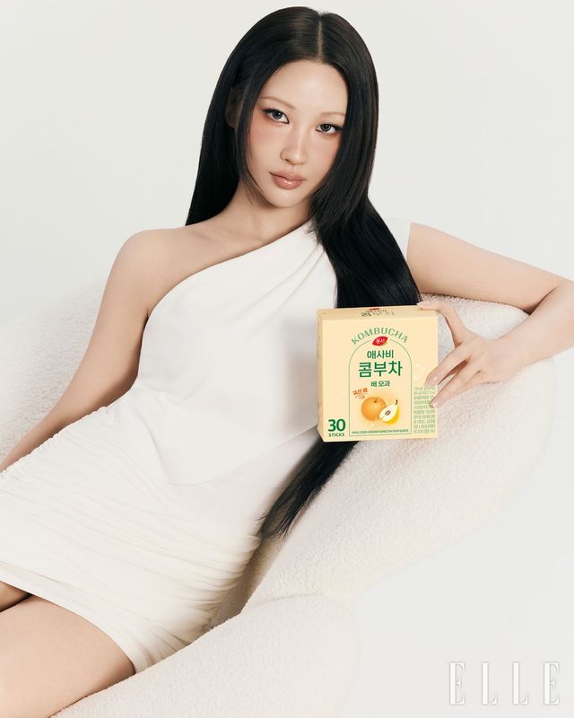 풍부한 과즙의 국산 배와 향긋한 모과를 블렌딩해 시원하고 맑은 단맛을 완성한 동서 애사비 콤부차 배 모과, Dongsuh Aesabi Kombucha.