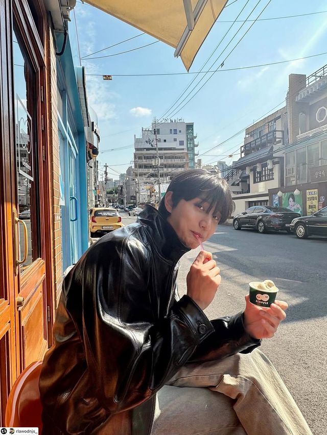스쿠퍼 젤라또 삼각지점 방문한 김재원 