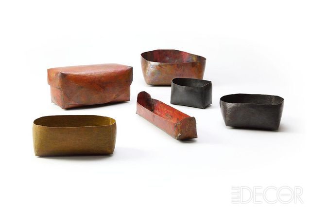 함께 모여 있으면 정겨운 느낌이 전해지는 류연희 작가의 바구니 작품들. 일상 속 기물로도 유용하게 사용할 수 있다. 