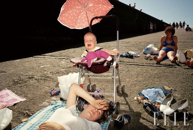 ‘New Brighton, England’(1983-85). 