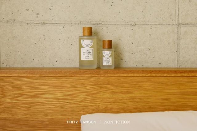  NONFICTION 롱 어텀 룸 스프레이 150ml 6만8천원, 50ml 3만6천원 (카카오 선물하기 단독)
