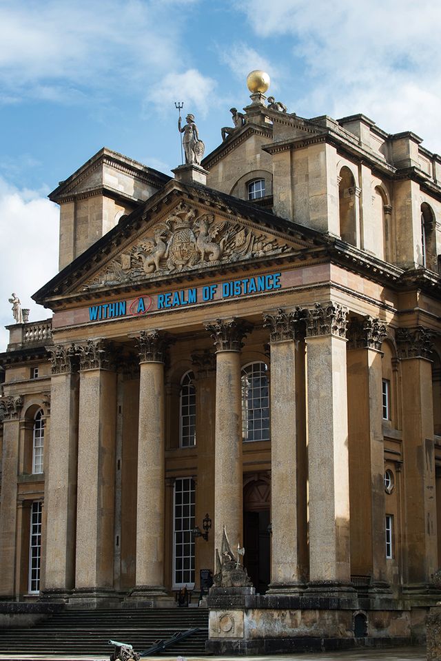 〈WITHIN A REALM OF DISTANCE〉, Woodstock, Fragment, Blenheim Art Foundation, 2015. Photo: Hugo Glendinning