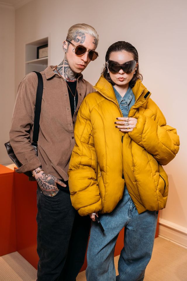 패션 인플루언서이자 크리에이티브 디렉터 'Chris Lavish' (왼쪽) 