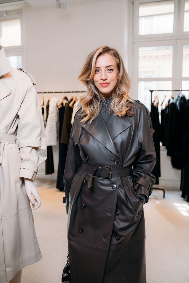 패션 인플루언서 'Sarah Mikaela'