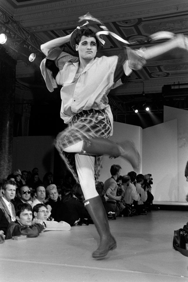 존 갈리아노 1985 가을 레디 투 웨어 패션쇼