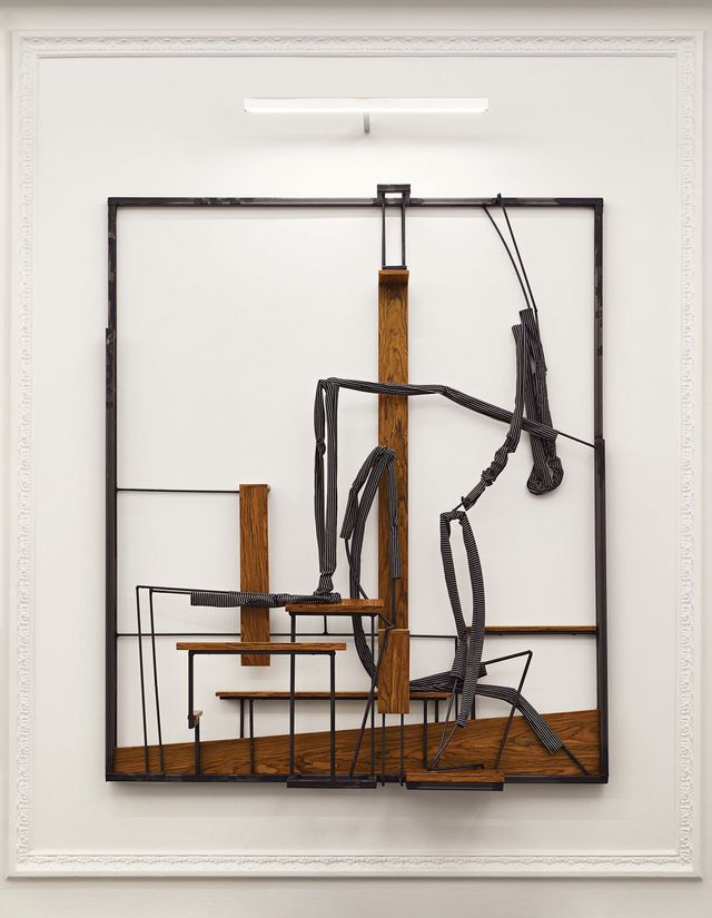 Indrikis Gelzis, 〈3 Breaths In A Windy Place〉, 2021. 런던 뉴 본드 스트리트.