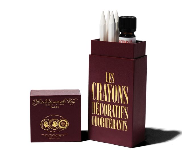 Officine Universelle Buly 크레용 데코라티프 오도리페랑 펜슬x4개, 향유 11만9천원.