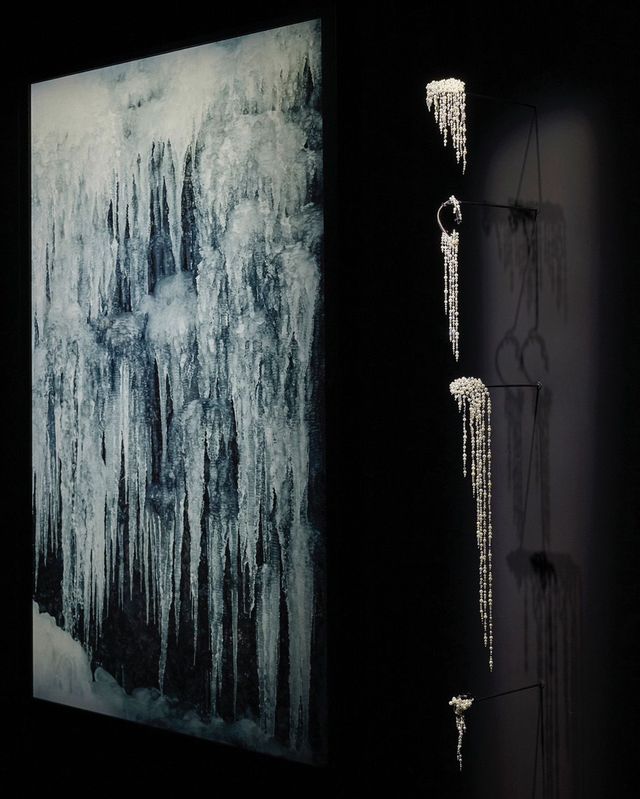 얀 에릭 다이더가 촬영한 아이슬란드의 얼음 동굴.