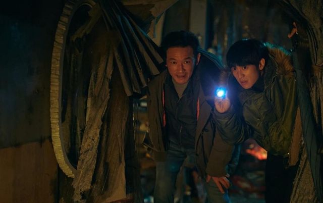 영화 〈베테랑2〉 스틸