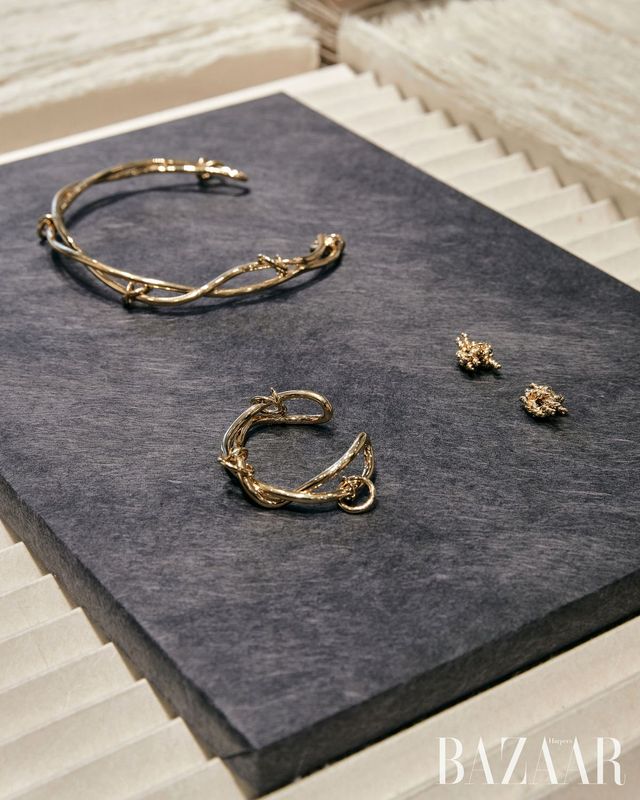 서울 팝업에서 최초로 선보인 주얼리 컬렉션