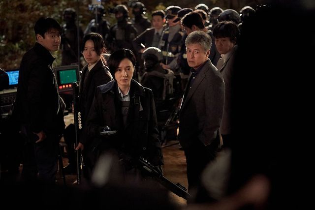 넷플릭스 시리즈 〈기생수: 더 그레이〉 스틸