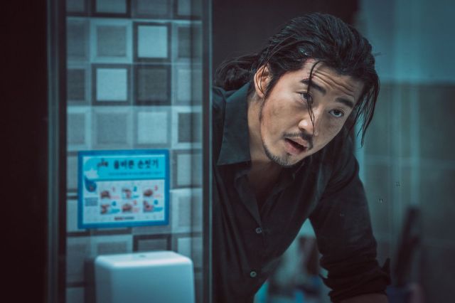 장첸 역 윤계상 / 영화 〈범죄도시〉 스틸
