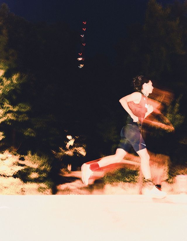 ‘88서울’ 멤버 김순규가 후암길을 뛰는 광경.