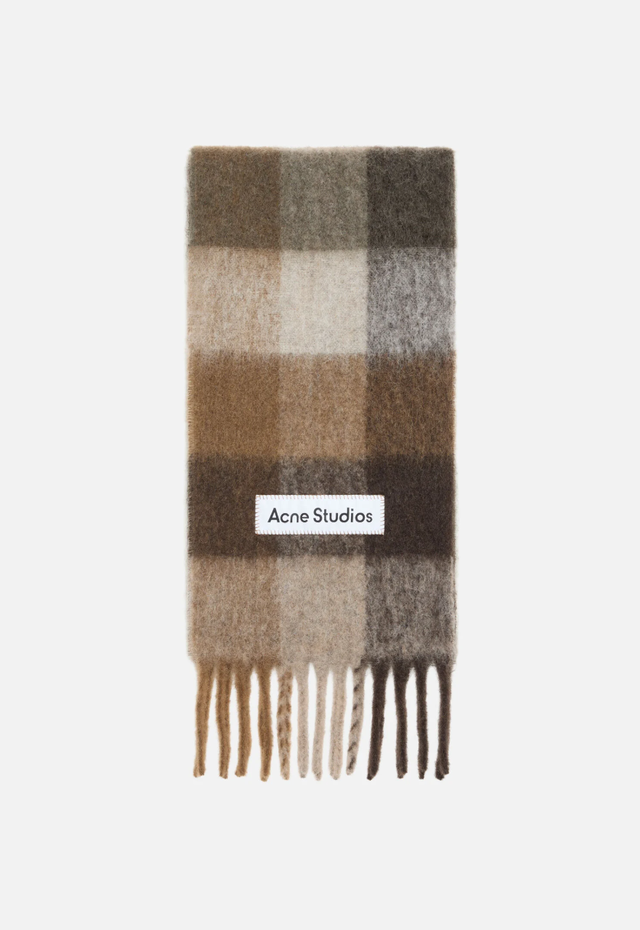 아크네 스튜디오 체크 프린지 스카프 51만원 