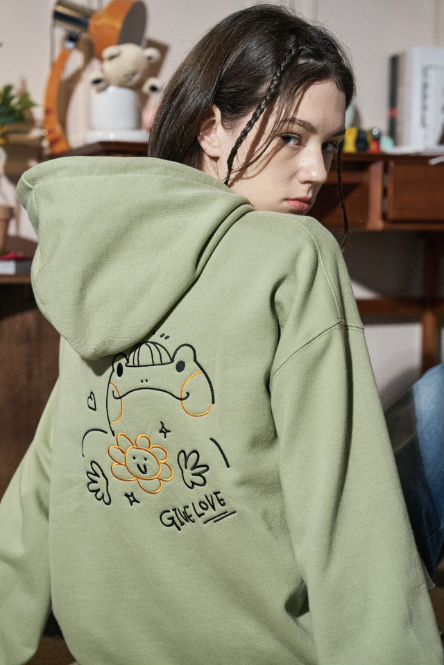 개굴팝 자수 후디드 카키 4만 7천원대