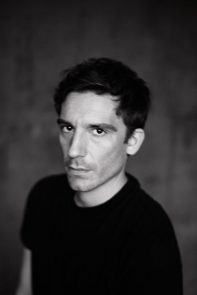 디자이너 줄리앙 도세나(Julien Dossena).