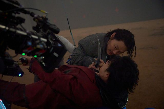 넷플릭스 영화 〈사마귀〉 비하인드 스틸