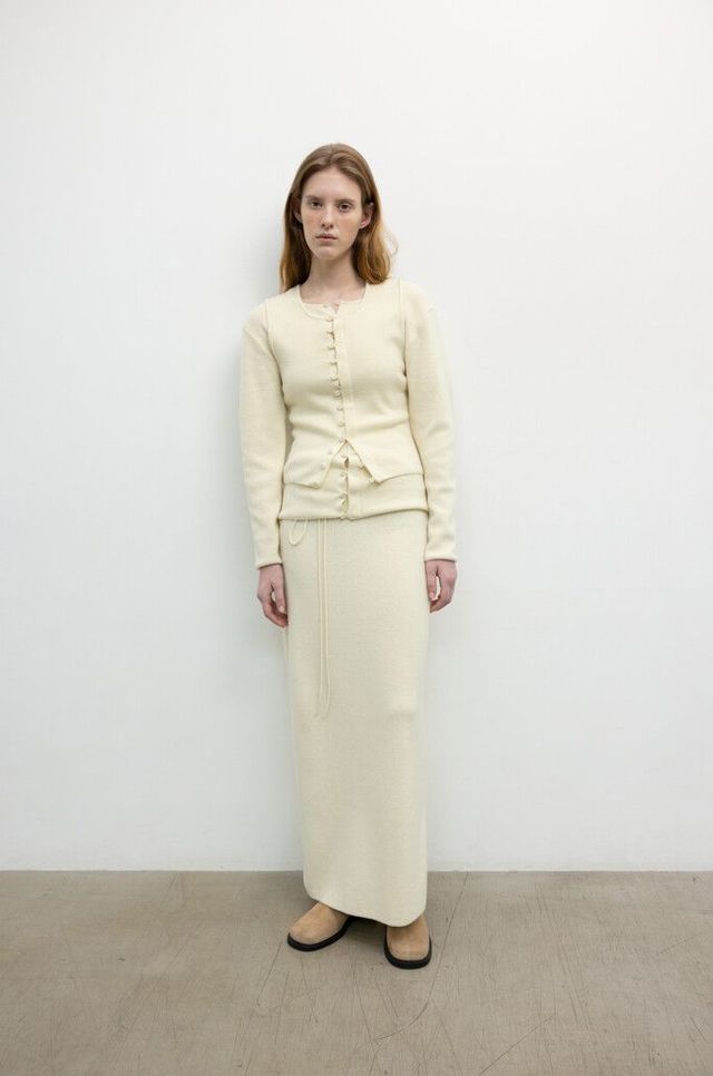 스트레이트 니트 스커트 18만9천원