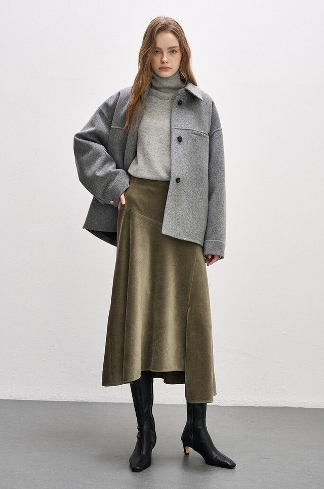 코듀로이 언밸런스 헴 스커트 15만3천원