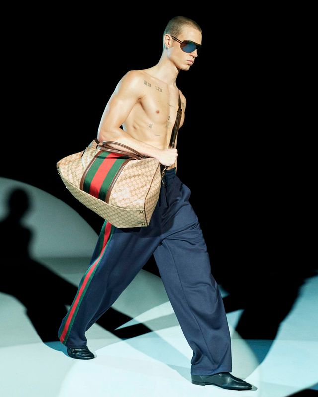 Gucci 2026 프리폴 컬렉션 