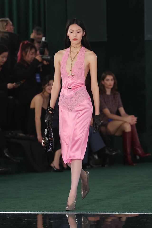 홀스빗 변신은 무죄! 롱 네크리스로도 변신한 홀스빗 