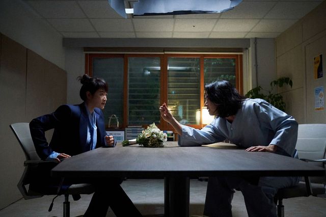 디즈니+ 시리즈 〈트리거〉 스틸