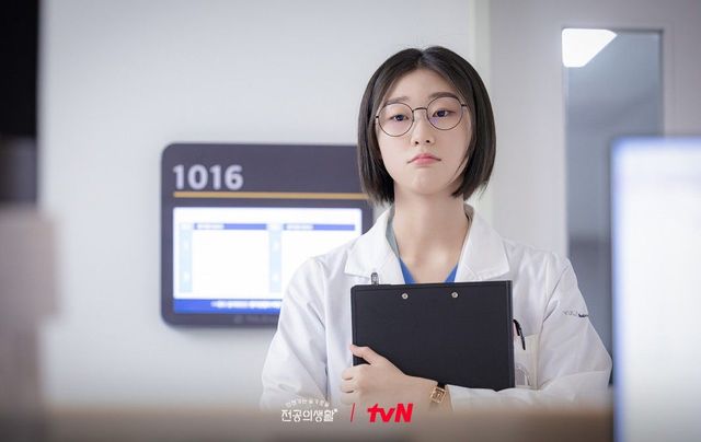 tvN 토일드라마 〈언젠가는 슬기로울 전공의생활〉 스틸