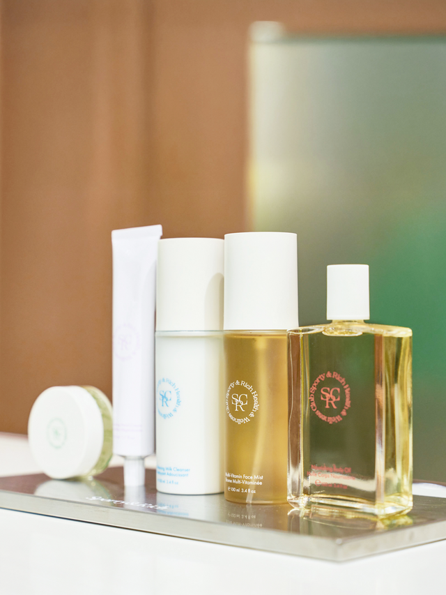 스포티앤리치의 뷰티 라인들 