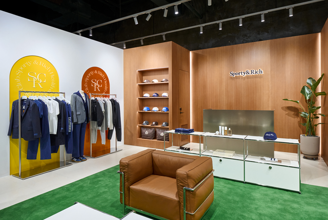 롯데백화점 에비뉴엘 월드타워점 5층에 위치한 스포티앤리치 전경 