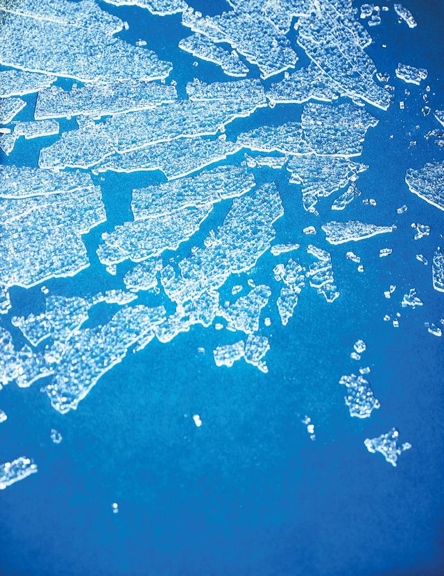 베를린 함부르거 반호프 미술관에서 열리는 김아영의 개인전 «Many Worlds Over» 전시 전경.