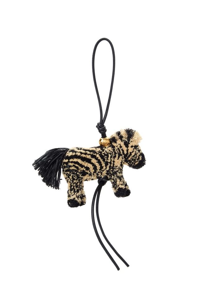 LOEWE 지브라 참, 98만원 