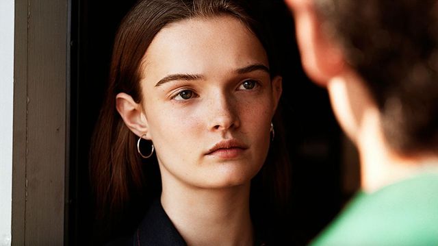 더 엑스엑스(The XX) ‘I Dare You’ 뮤직비디오의 한 장면.