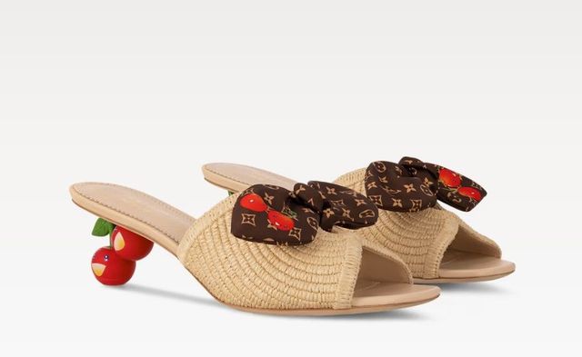 LV x TM 셰리 뮬, 2백13만원