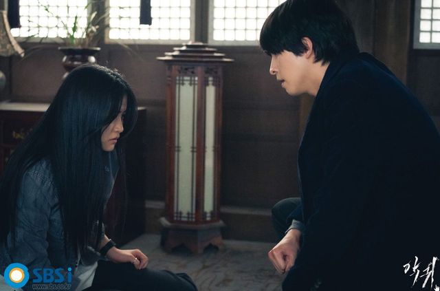 SBS 드라마 〈악귀〉 스틸