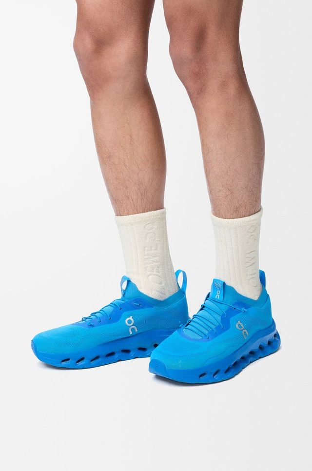 클라우드틸트 일렉트릭 블루, 65만원