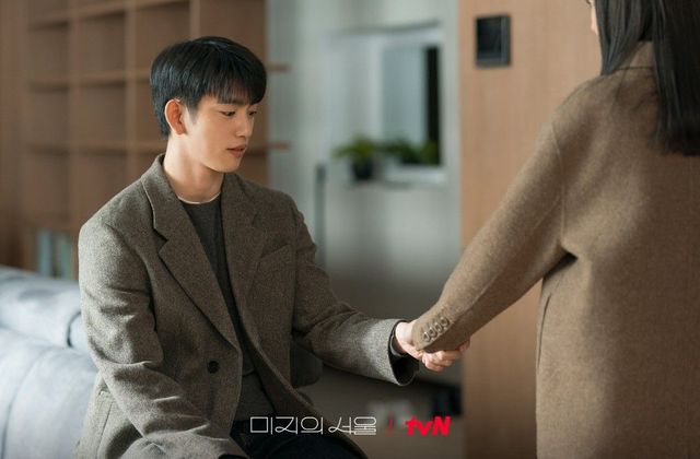 tvN 토일드라마 〈미지의 서울〉 스틸 
