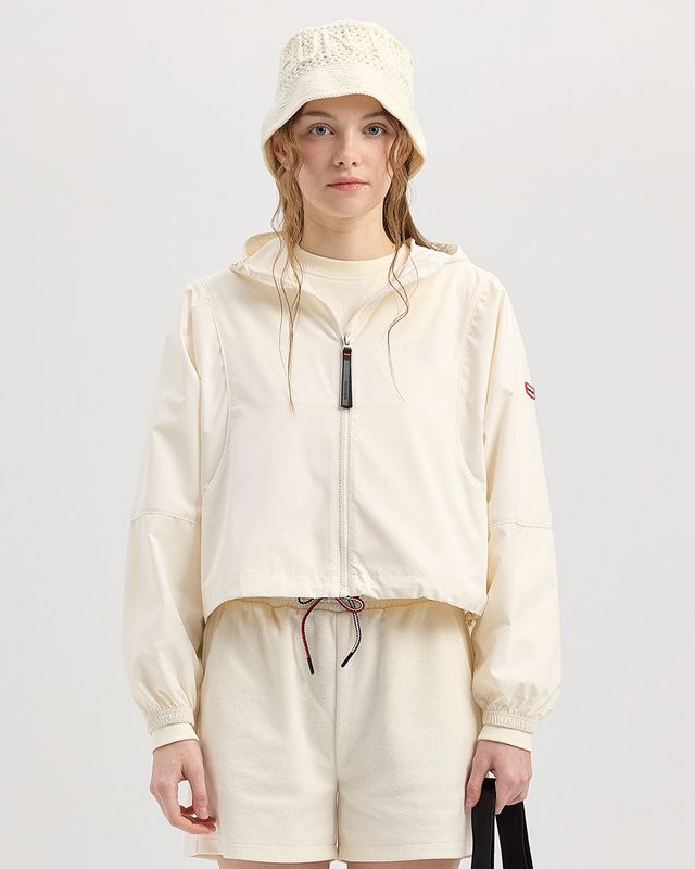 헌터 플레이 후디 윈드재킷- 아이보리, 23만9천원 