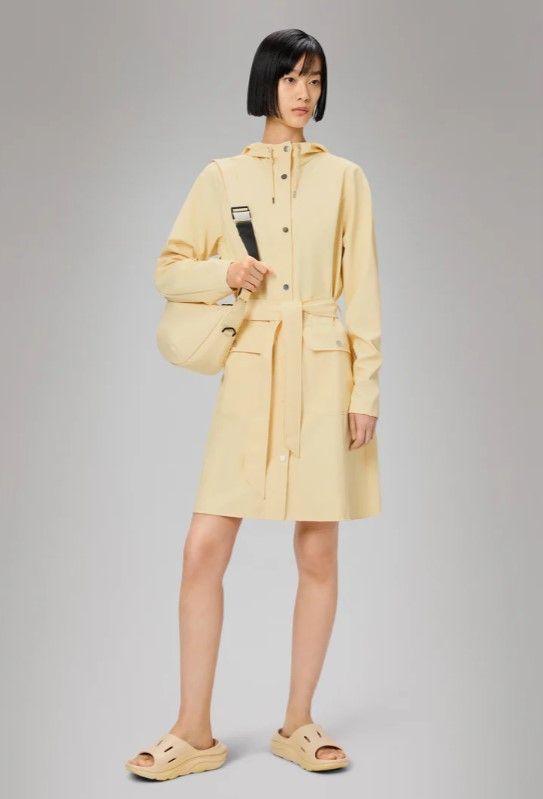 레인즈 커브 롱 재킷, 23만원 