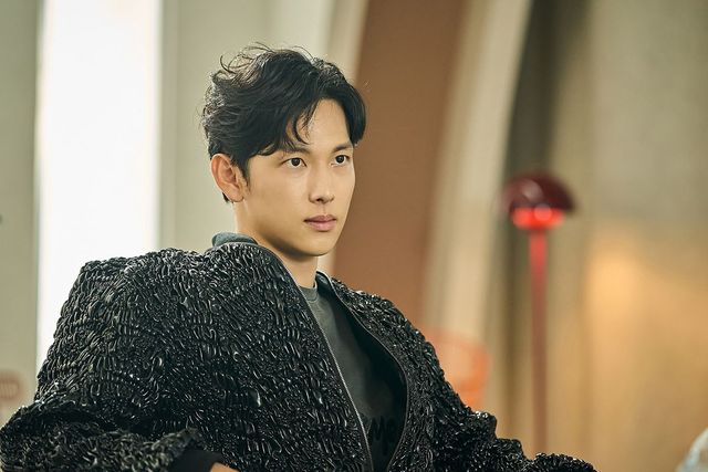 넷플릭스 영화 〈사마귀〉 스틸