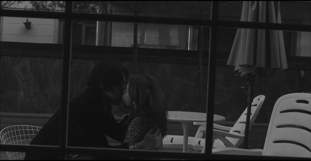 Nikki S. Lee, 〈Scenes〉, 2013, 16 channel digital video, 03 min.