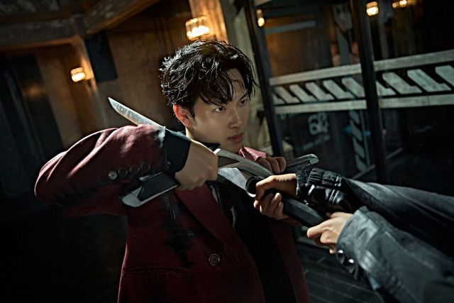 넷플릭스 영화 〈사마귀〉 스틸