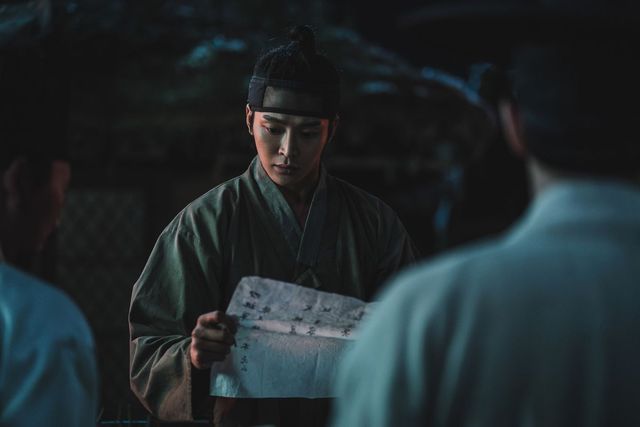 디즈니+ 시리즈 〈탁류〉 스틸