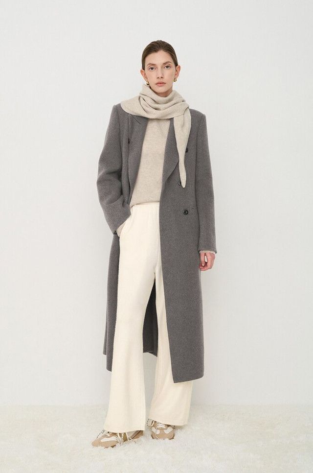 타임 캐시미어 블렌드 스트랩 밴딩 니트 팬츠 125만원대(출처: 브랜드 제공)